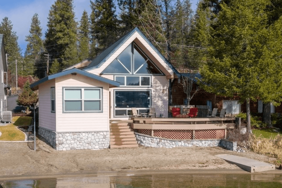 Kitchen before painting